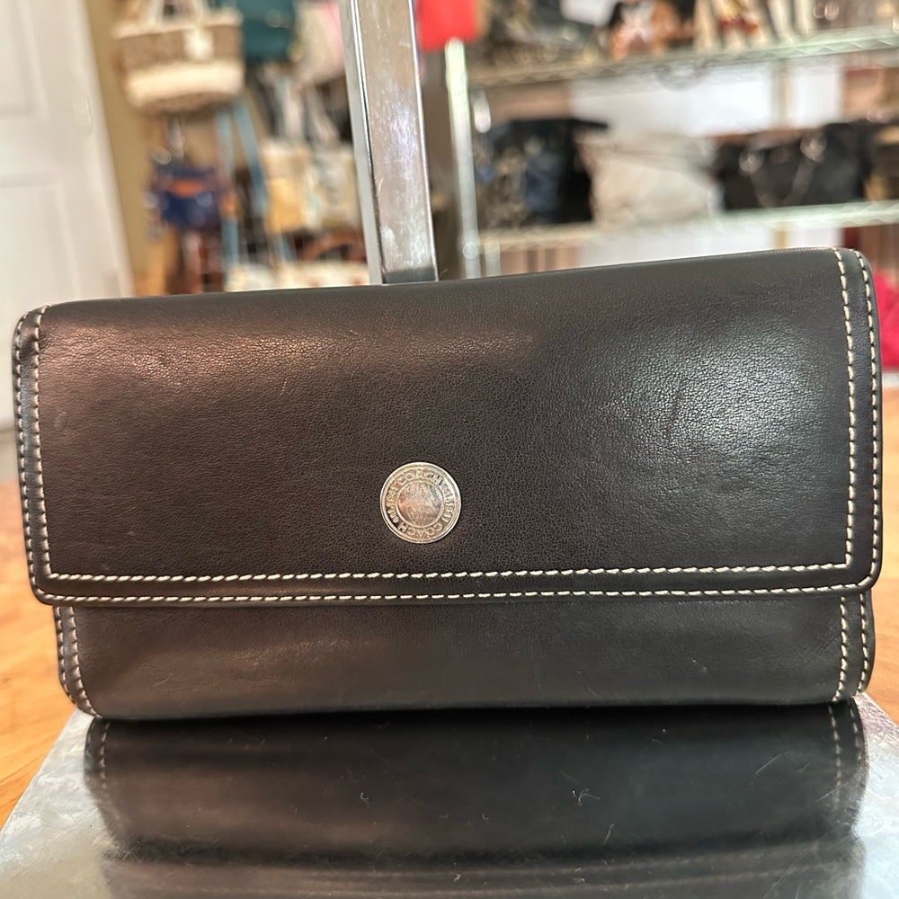 Coach Chelsea Black Leather Continental Wallet with White Stitching